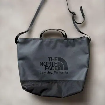THE NORTH FACE 블랙 숄더백 BC 뮤제트