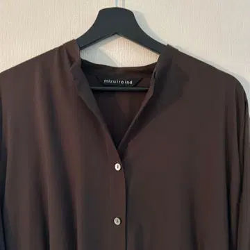 미즈이로 인드 다크 브라운 셔츠 원피스