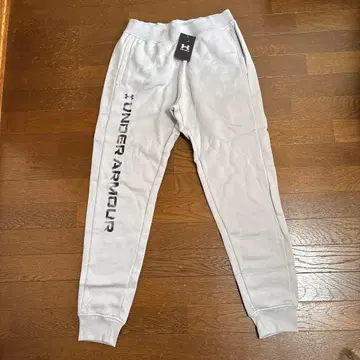 택 포함 미사용 새상품 언더아머 팬츠