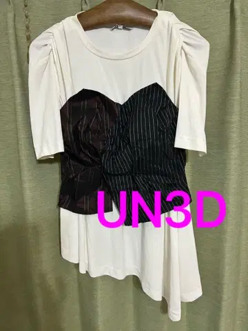 UN3D BUSTIER DOCKING T