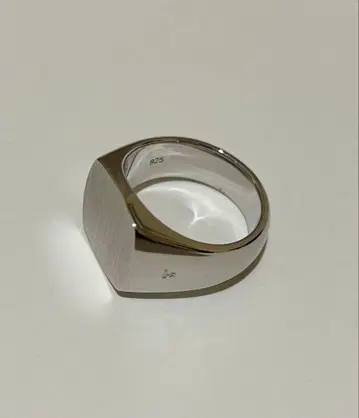 톰 우드 쿠션 새틴 시그넷 반지 56