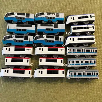 프라레일 동일본의 차량