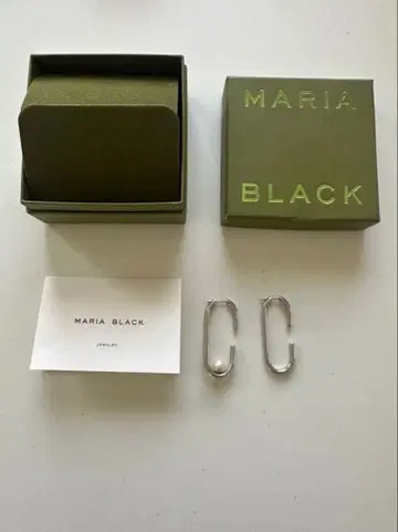 새상품급 MARIABLACK 실버 펄 귀걸이 스페어
