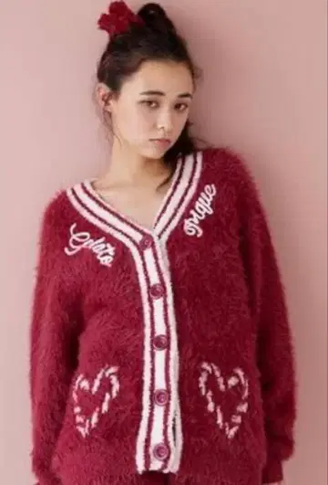 젤라또피케 홀리데이 페더 상하의 세트