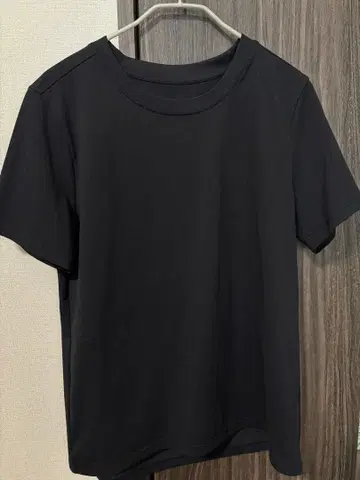 NEW Airy Fit 스탠다드 핏 T셔츠 (반팔) 블랙