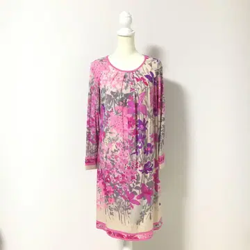 새상품급 LEONARD 레오나르 벨트 스트레치 울 원피스 42