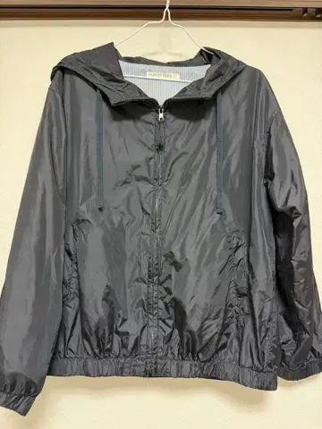 LOWRYS FARM 나일론 자켓