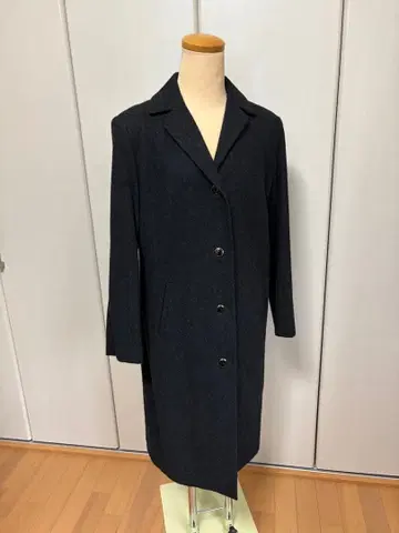 그레이 버튼 롱 코트