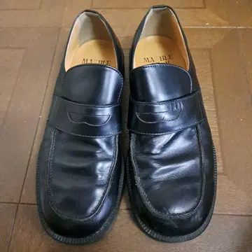 MARBLE ARCH 블랙 코인 로퍼 25cm