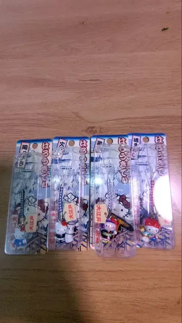지역 한정 키티 스트랩 대에도 이야기 4종 세트