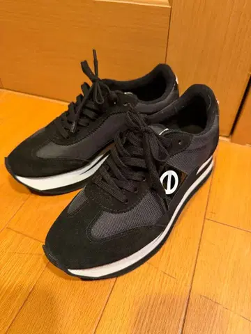 새상품급! NO NAME 통굽 스니커즈