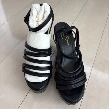 로베르 클레르제 블랙 웨지 샌들 39 25cm