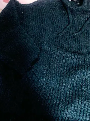 [ 니트 ] ZARA/자라/그린/후드 부착/포켓 부착/빅/여성용