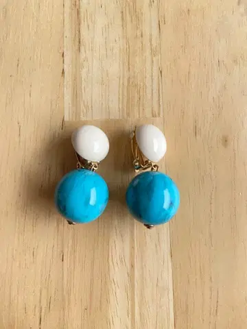 [ ALEXANDRINE PARIS ] 투모로우랜드 귀찌