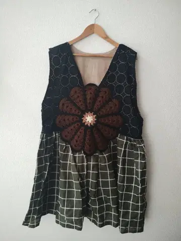 한 점 리메이크 꽃 모티브 원피스