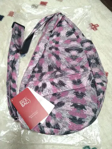 HEALTHY BACK BAG 프린츠 워터 컬러 S 사이즈 핑크