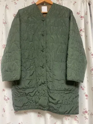 marble SUD 퀼트 코트 (하자 있음)