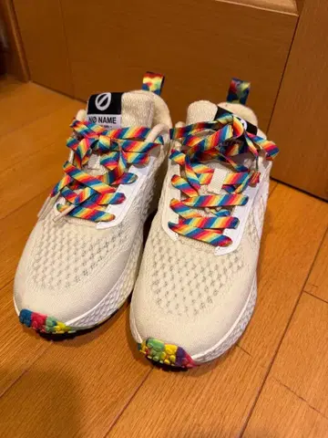 새상품급! NO NAME 스니커즈