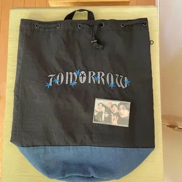 TXT ACT:TOMORROW 스트링 백팩 트레이딩 카드 포함