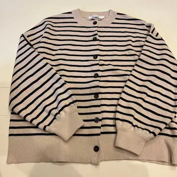 SUN VALLEY 베이지 보더 가디건