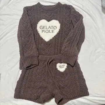 젤라또피케 하트 아란 풀오버 숏팬츠 셋업