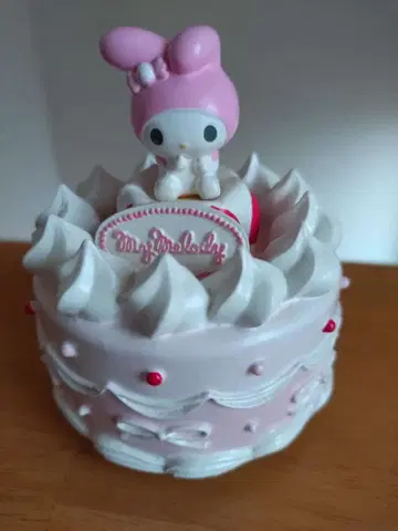 마이멜로디 오르골 산리오 레어 케이크 인테리어