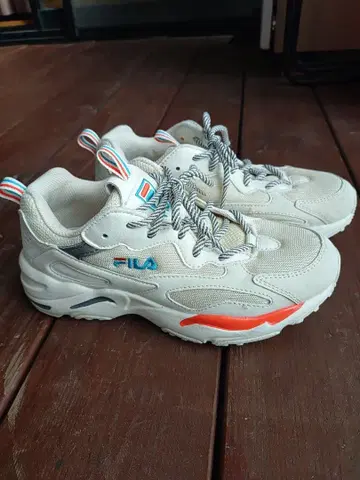 FILA 더트 스니커즈 23.5 휠라
