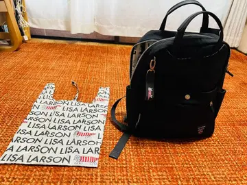 LISA LARSON 블랙 럭색/백팩