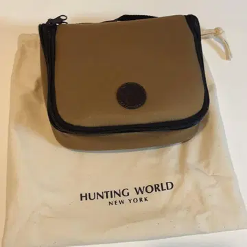 HUNTING WORLD 브라운 소품함