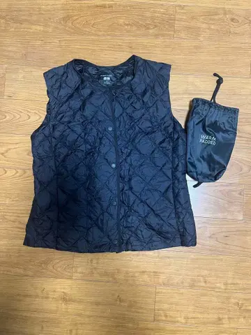 유니클로 웜 패디드 퀼팅 베스트 XS 블랙