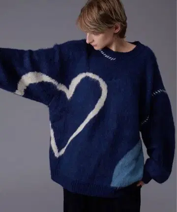 샤기 하트 니트