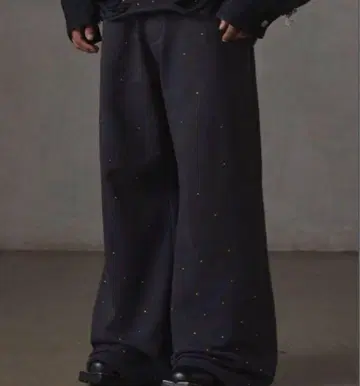 GRANCY 스웨트 팬츠 큐빅 M