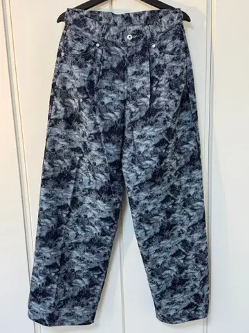 [ 새상품급 ] LUI 자카드 와이드 데님 팬츠