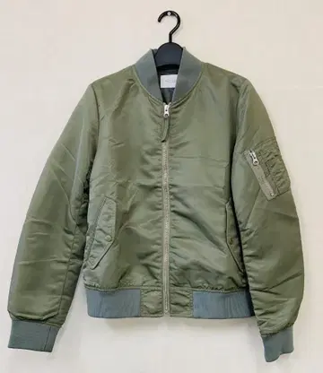 BEAUTY&YOUTH UNITEDARROWS 나일론 트윌 MA-1 M