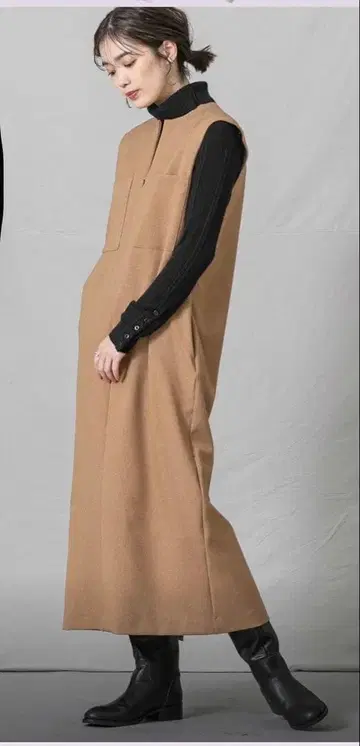 CLOCHE 오버롤 스커트 원피스 M 사이즈 베이지