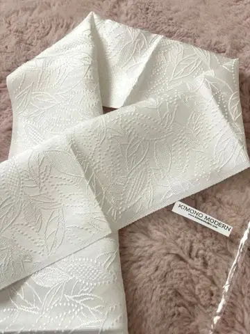 기모노 모던 순수 실크 부클레 직조 장식용 깃 리프 무늬