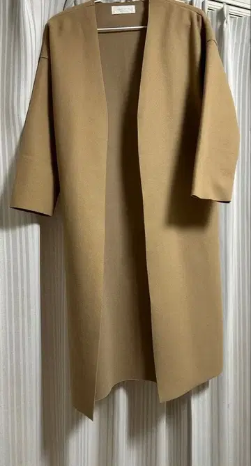 겨울용 아우터 체스터 코트 쇼콜라피네 로브