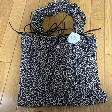 개더 리본 토트백 tiny tiny