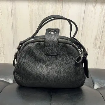 [ 새상품급 ] 헤이니 베이비로셰 숄더백 핸드백