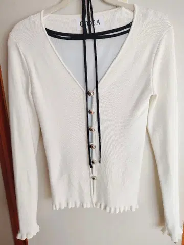 CODE A 가디건 이너