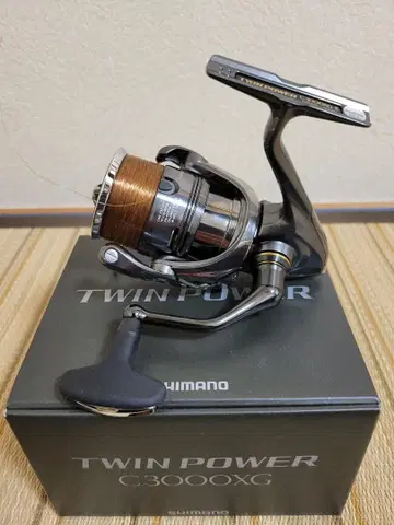 시마노 24 트윈파워 C3000XG