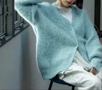 미사용 OPAQUE.CLIP 샤기 V넥 니트 가디건 [세탁 가능]