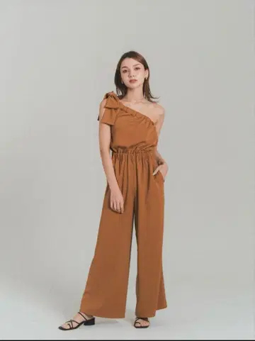 RANCLIC 원숄더 올인원 미사용 새상품 테라코타