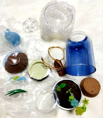 피크민 테라리움 컬렉션 2 밤의 탐색 얼어붙은 이슬이(히카리) 얼음