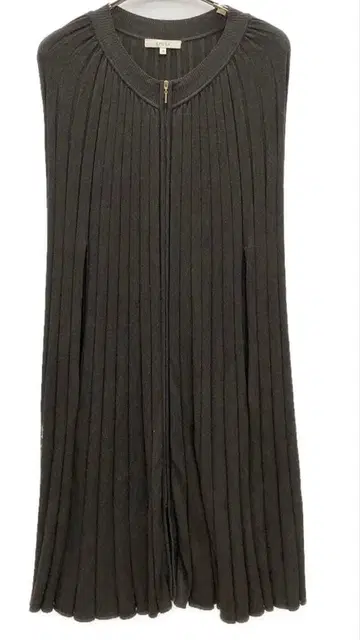 새상품 EPOCA 플리츠 케이프 지퍼 니트