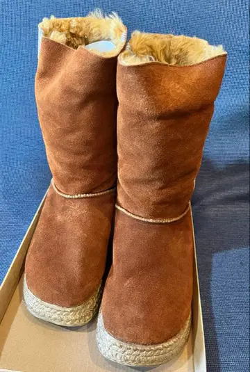 SBiCCA 브라운 어그 부츠