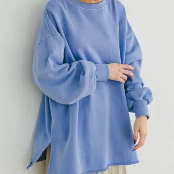 어반 리서치 아이템즈 맨투맨