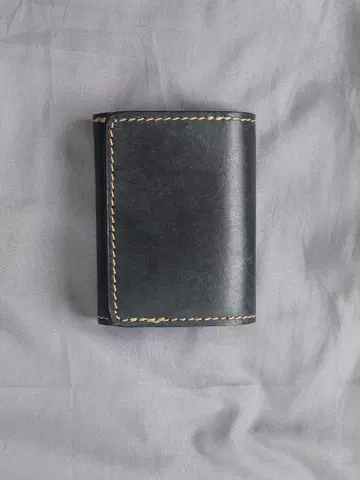 DAYSART 가죽 컴팩트 3단 폴더형 지갑 데이즈아트 가죽 블랙 블랙