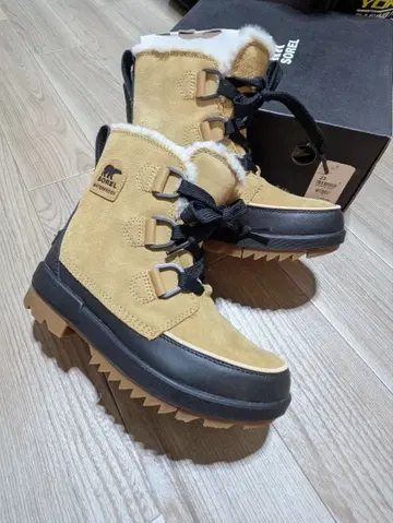 미사용 새상품 SOREL 방수 부츠 베이지