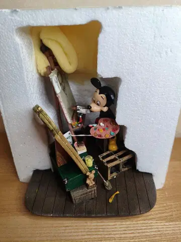 디즈니 셀프 포트레이트 미키마우스 피규어